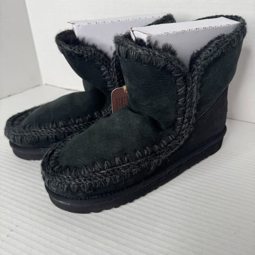 MOU Eskimo Boots